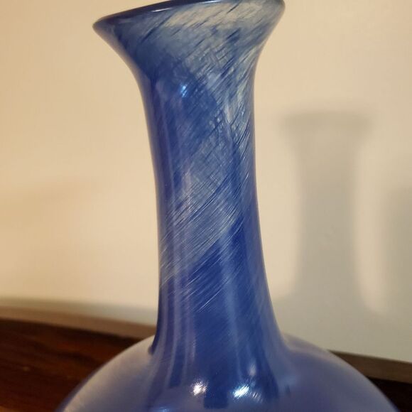 Lebanon Hand Blown Bottle Vase Glass Recycled from Beirut 2020 Explosion - Picture 5 of 6